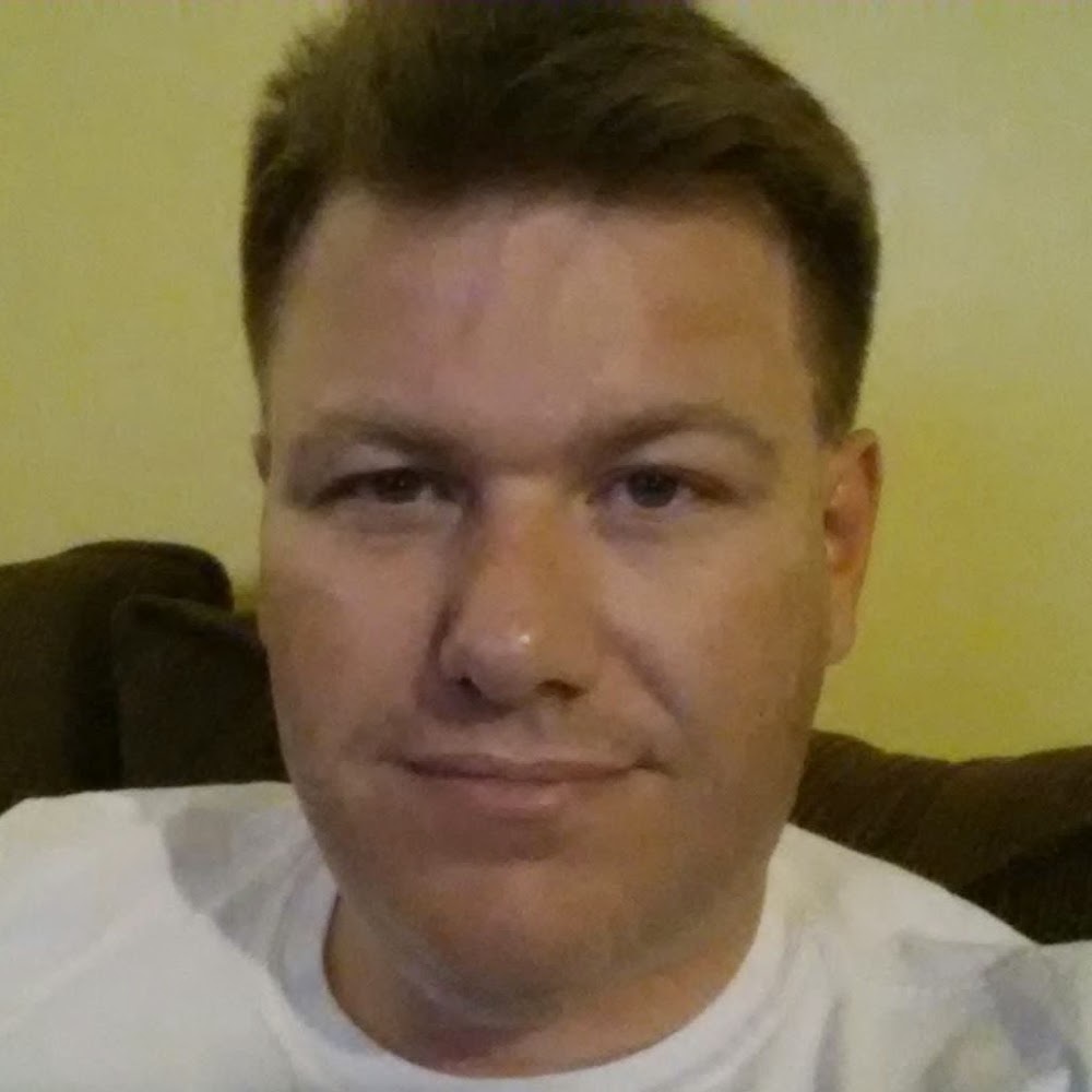 Meet your Posher, Tom